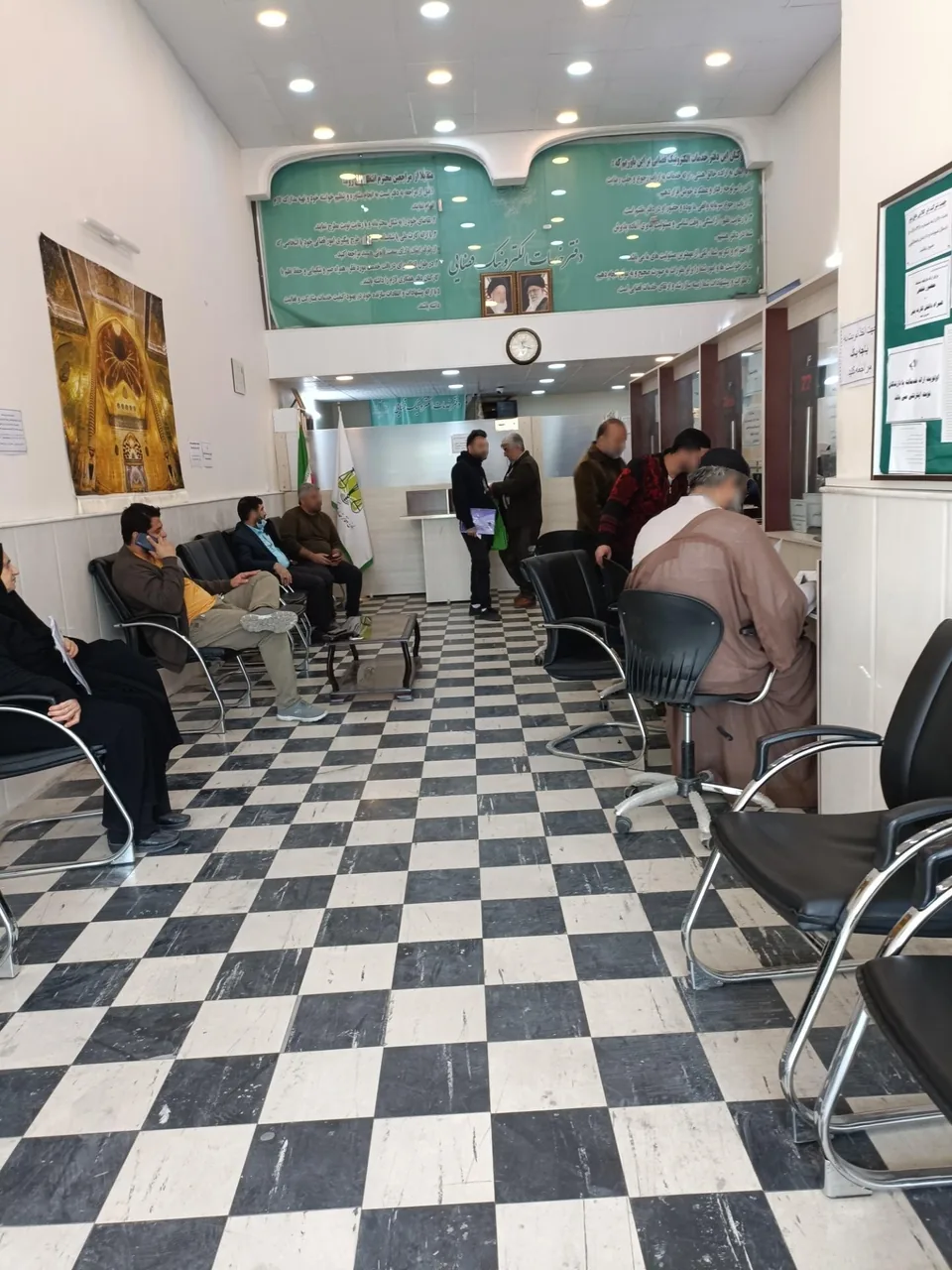 دفتر خدمات قضایی بنیاد در قم - تصویر 2