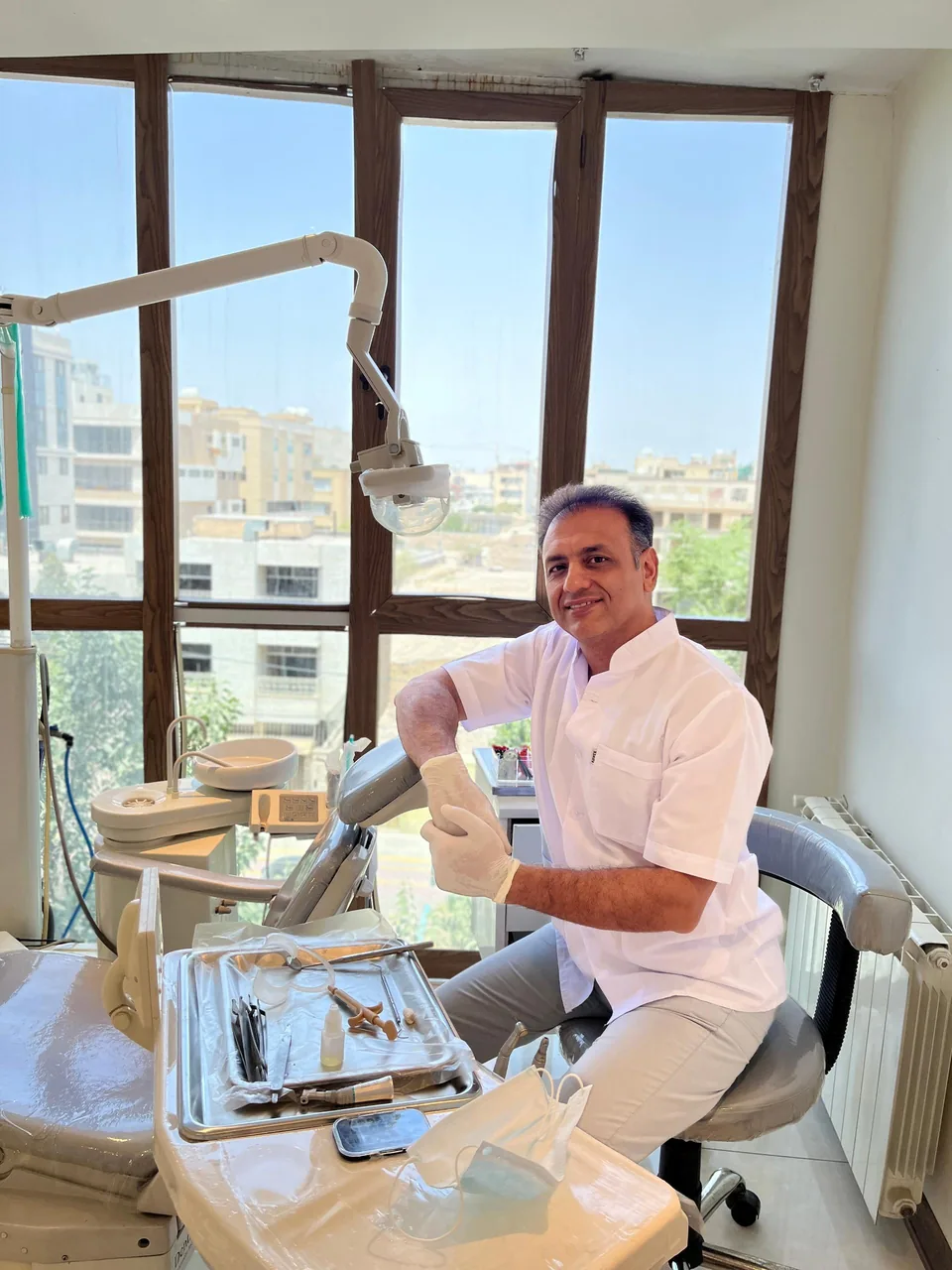 مطب دکتر حسین شصت فولادی - تصویر 4