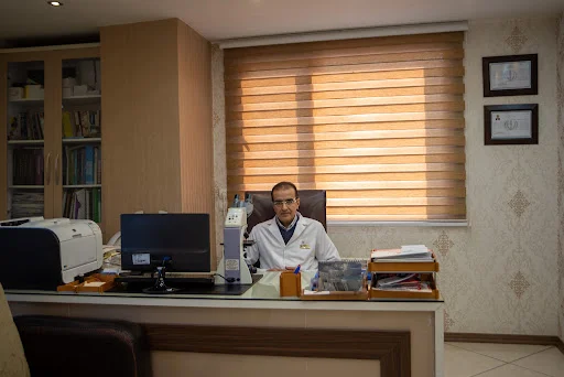 آزمایشگاه دکتر مظفری