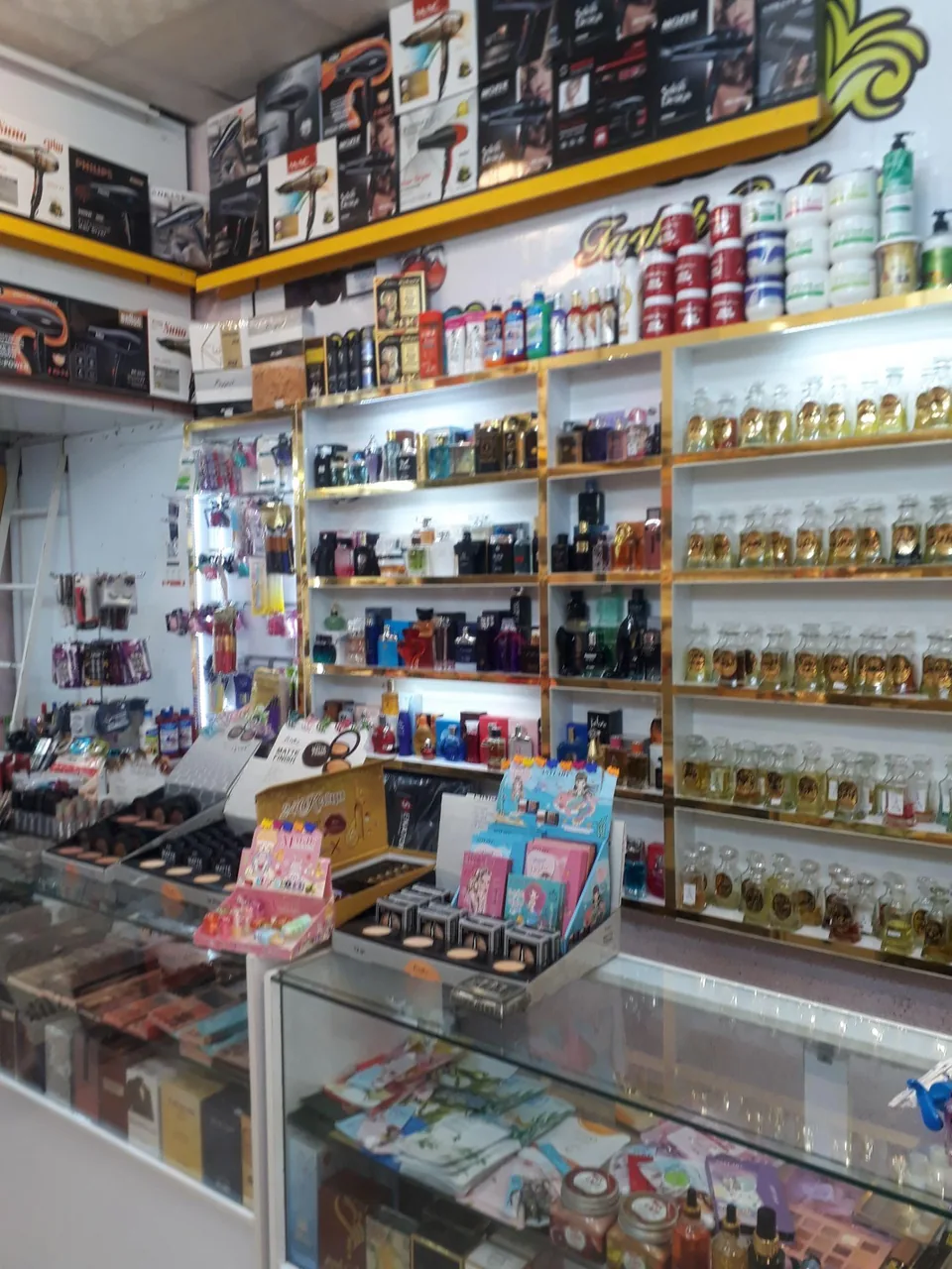 آقای عطر مستر اروین شعبه۳ - تصویر 5
