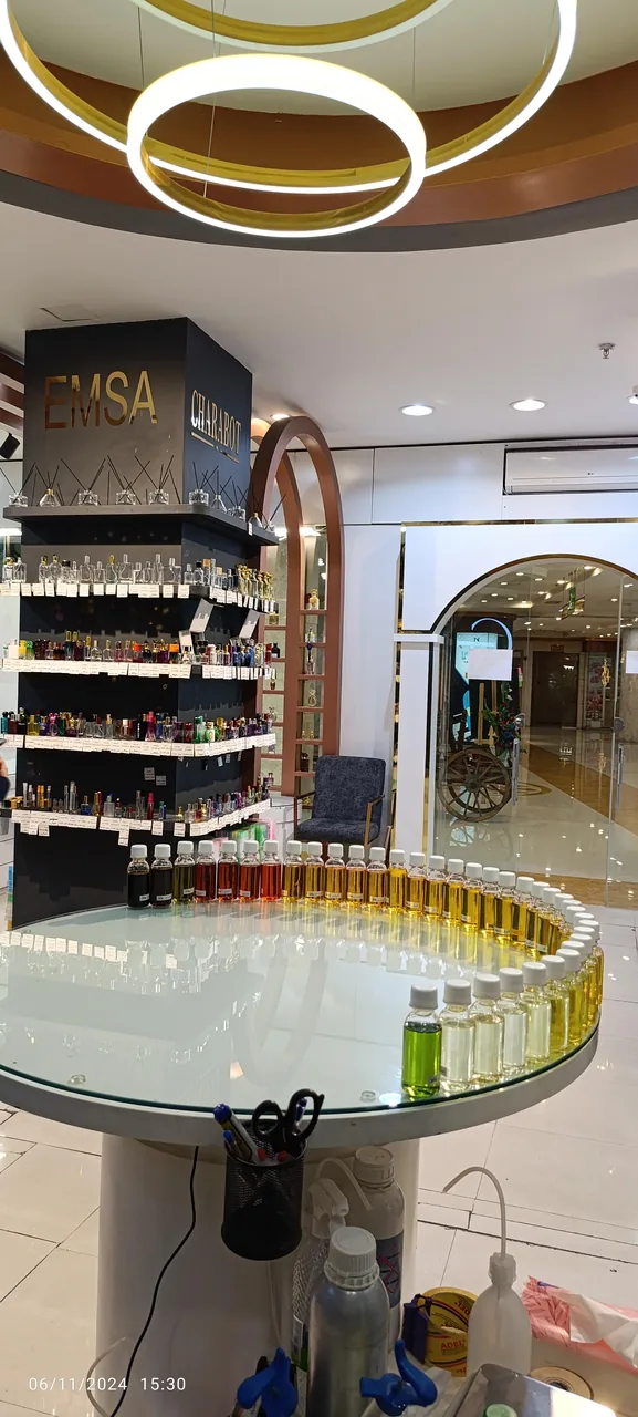 مجموعه عطر قیصری - تصویر 3