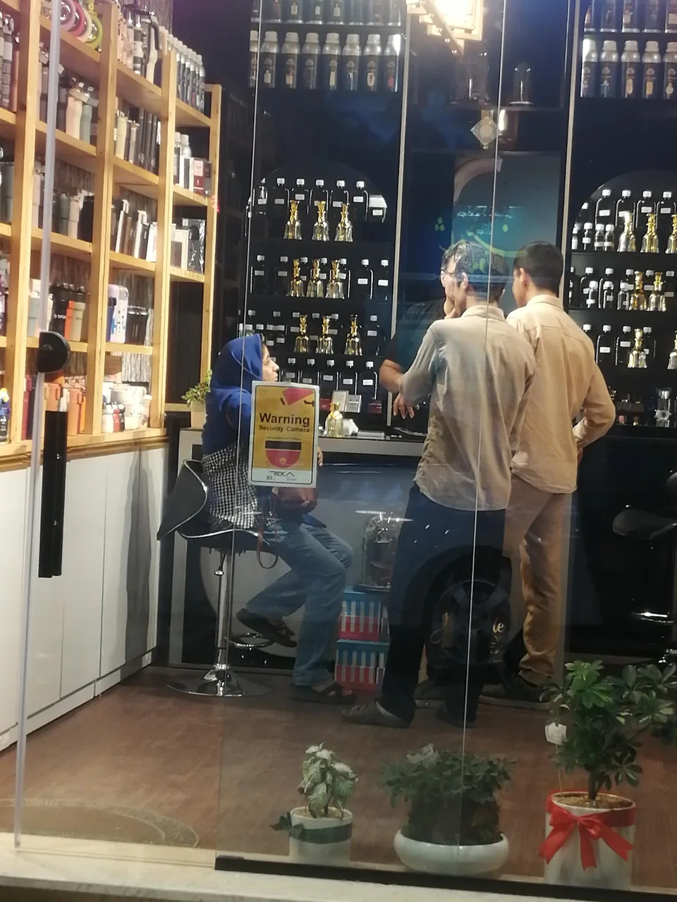عطر اُپال - تصویر 3