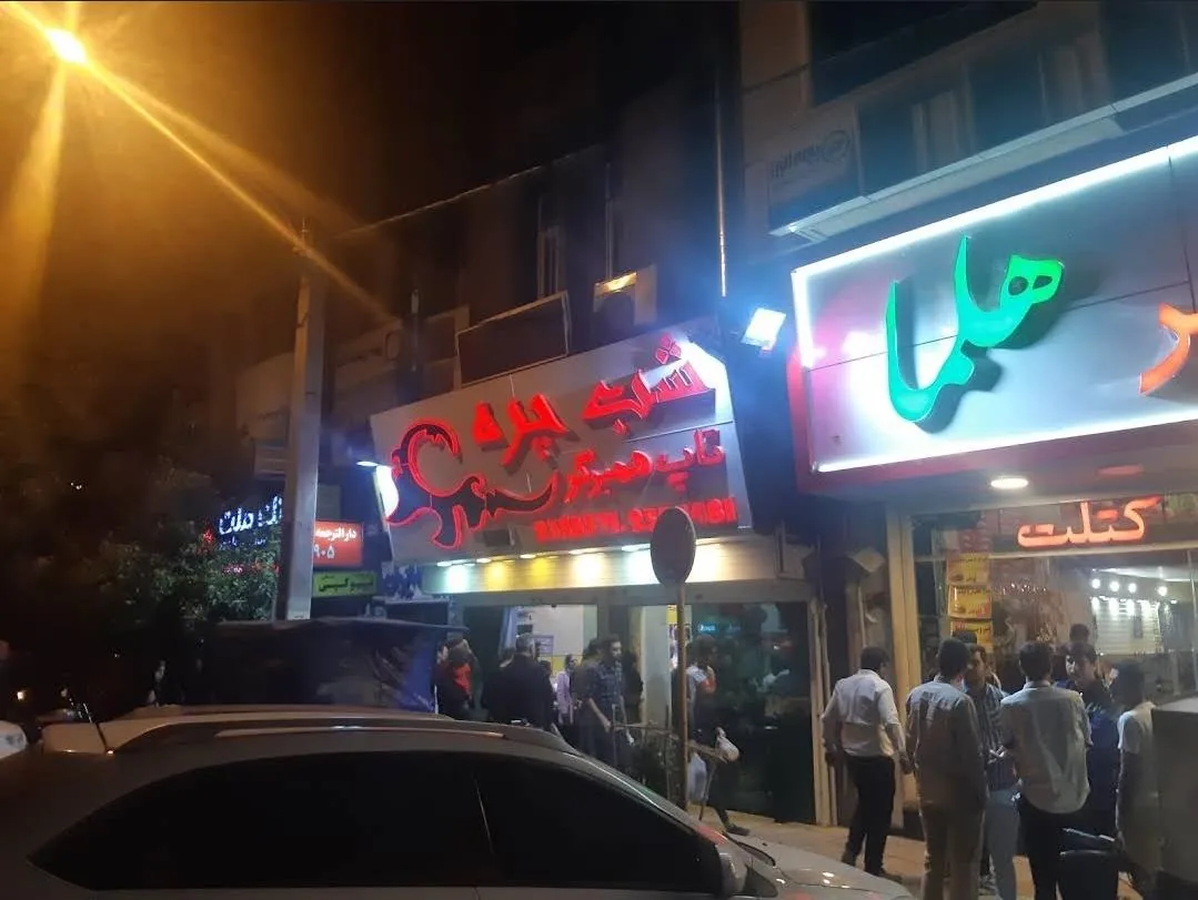 ساندویچ شب چره - تصویر 5