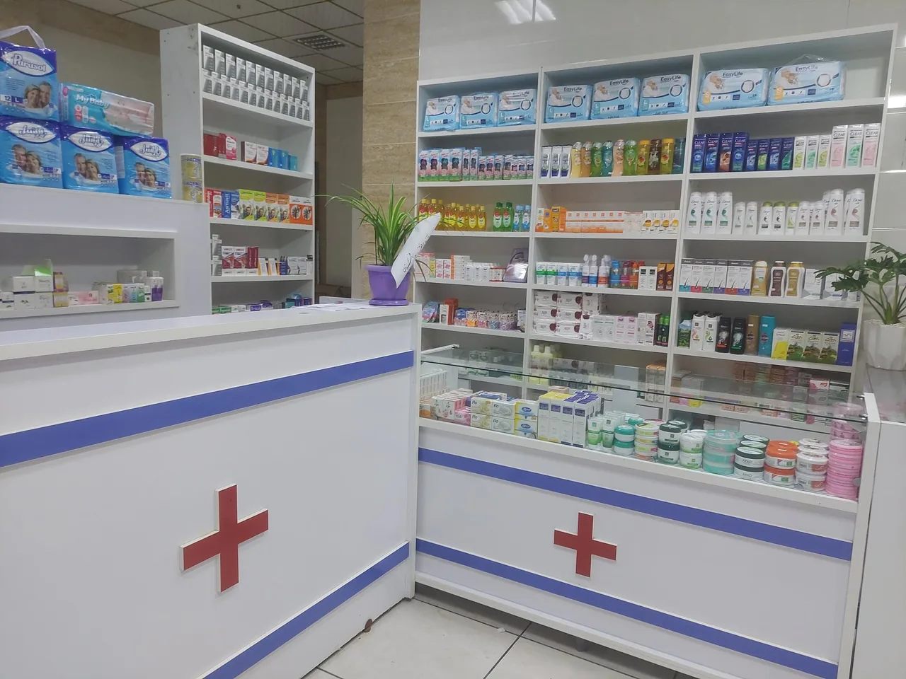 داروخانه شبانه روزی دکتر آقاسی زاده - تصویر 2