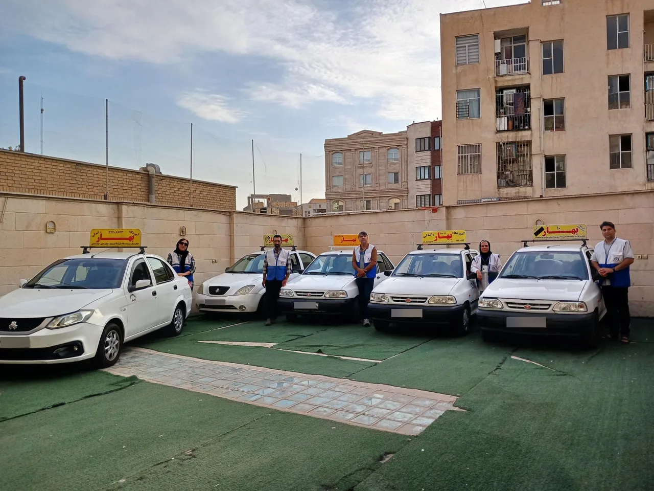 آموزشگاه رانندگی بهار - تصویر 4