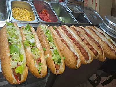 فست فود ونوس لند