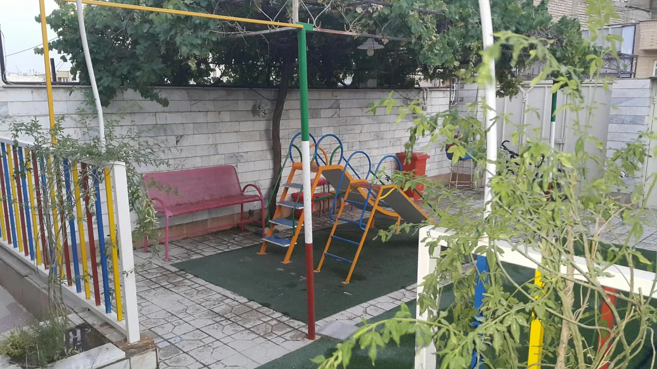 پیش دبستان و دبستان و کانون زبان بهاره - تصویر 5