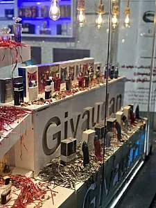 فروشگاه عطر پرفیوم پلاس