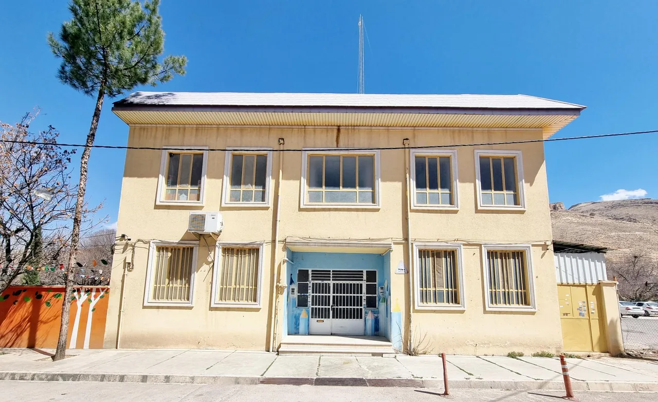پیش دبستان و دبستان غیردولتی غدیر - تصویر 3