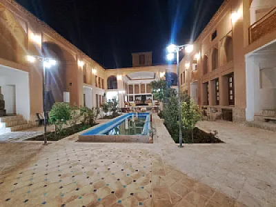 هتل سنتی چهارسوق