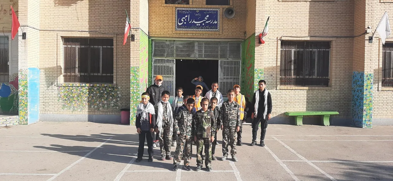 دبستان پسرانه مجید راهبی - تصویر 5