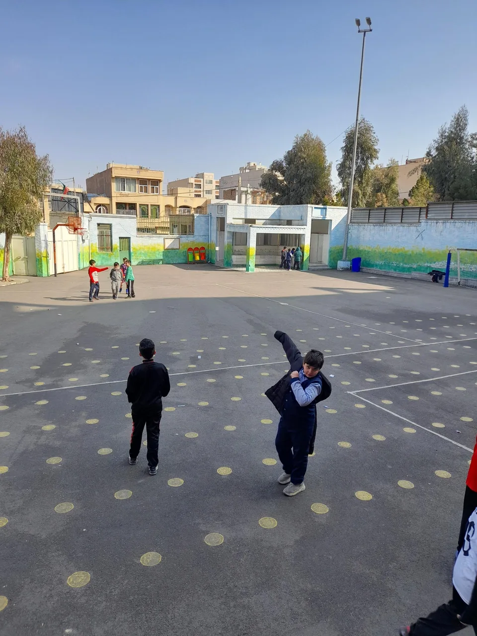 دبستان و دبیرستان متوسطه اول شیخ بهاالدینی - تصویر 5