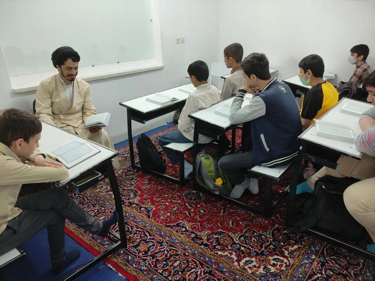 دبیرستان قرآنی پسرانه اباصالح(عج) (متوسطه اول) - تصویر 3