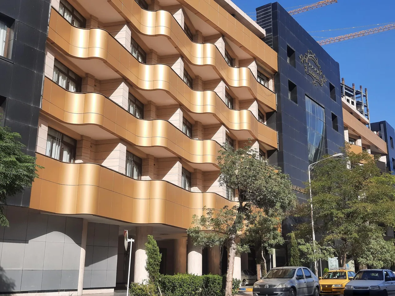 استخر هتل خورشید تابان مشهد