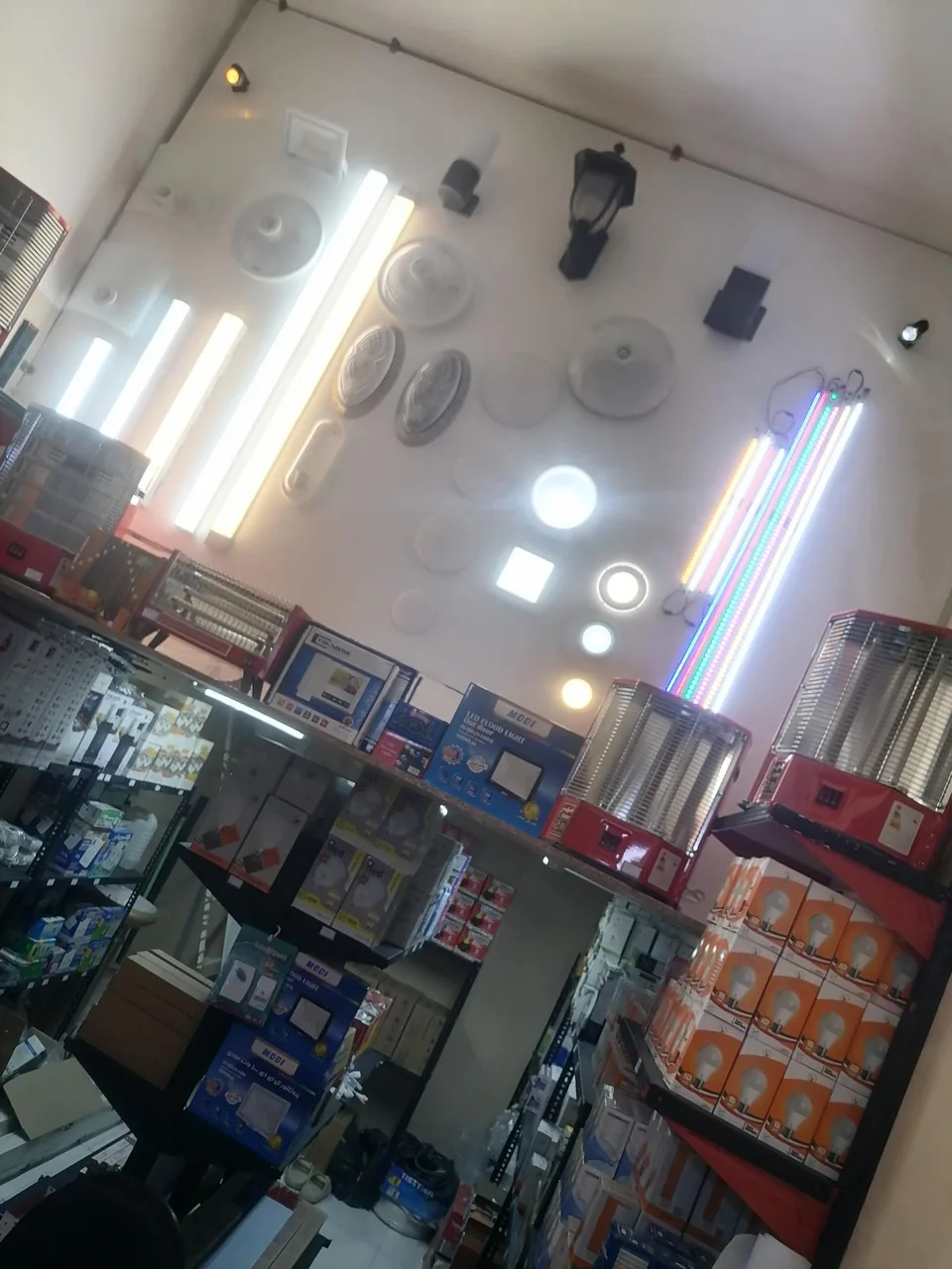 الکتریکی مدرن - تصویر 3