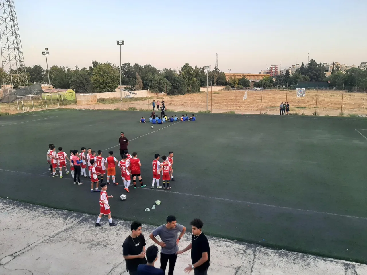 مدرسه فوتبال اطمینان شیراز - تصویر 4