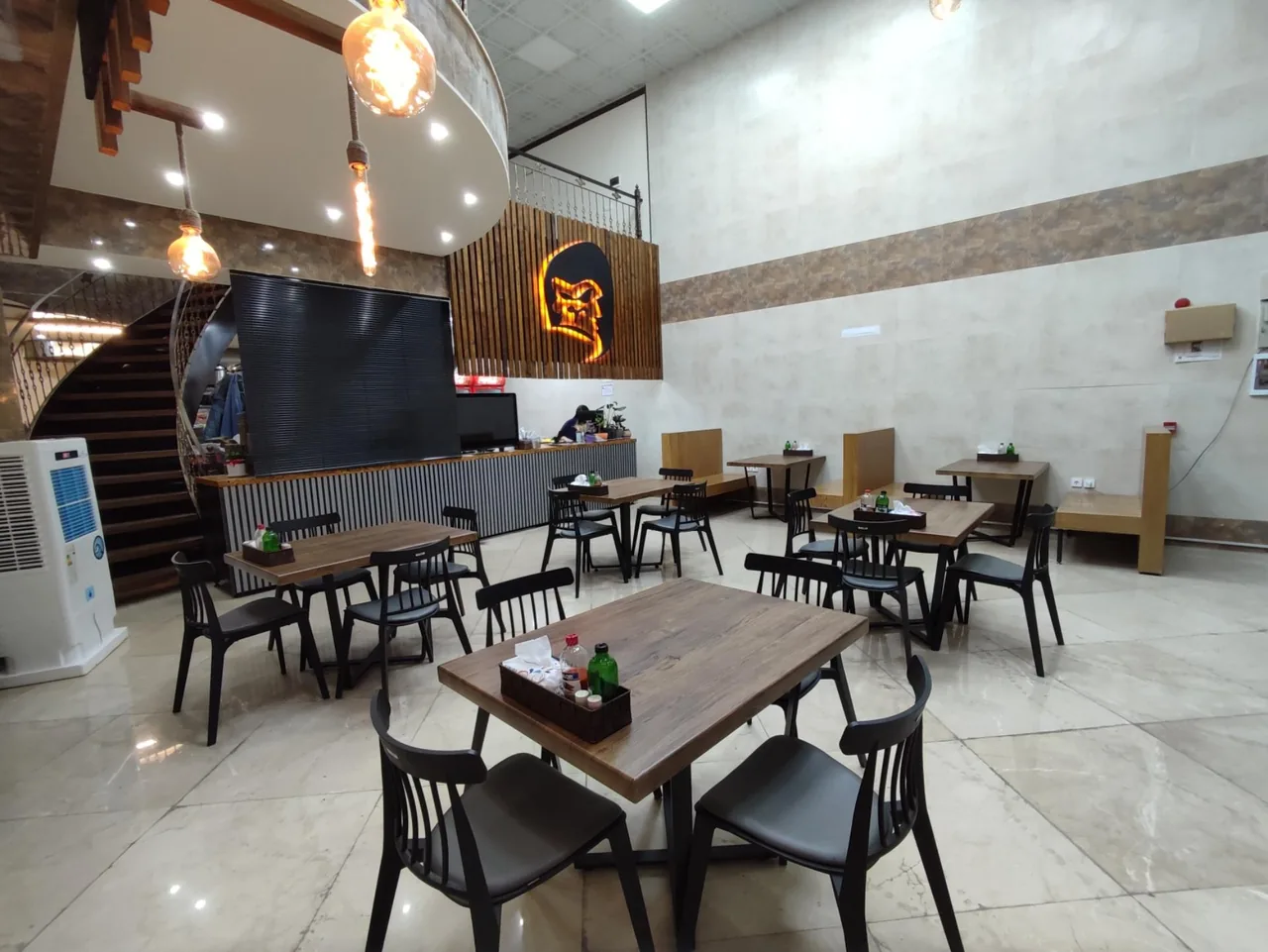 فست فود گوریلا گریل - تصویر 4