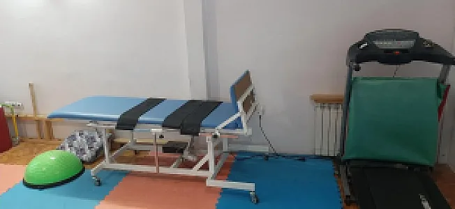 کلینیک توانبخشی تتا