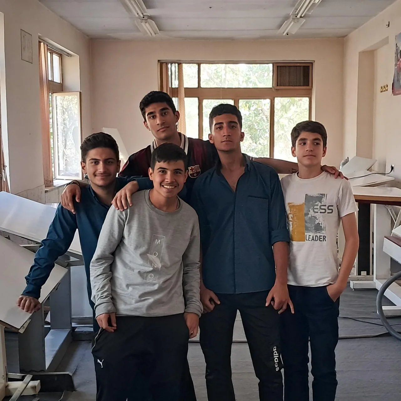 هنرستان فنی و حرفه ای سروش - تصویر 4