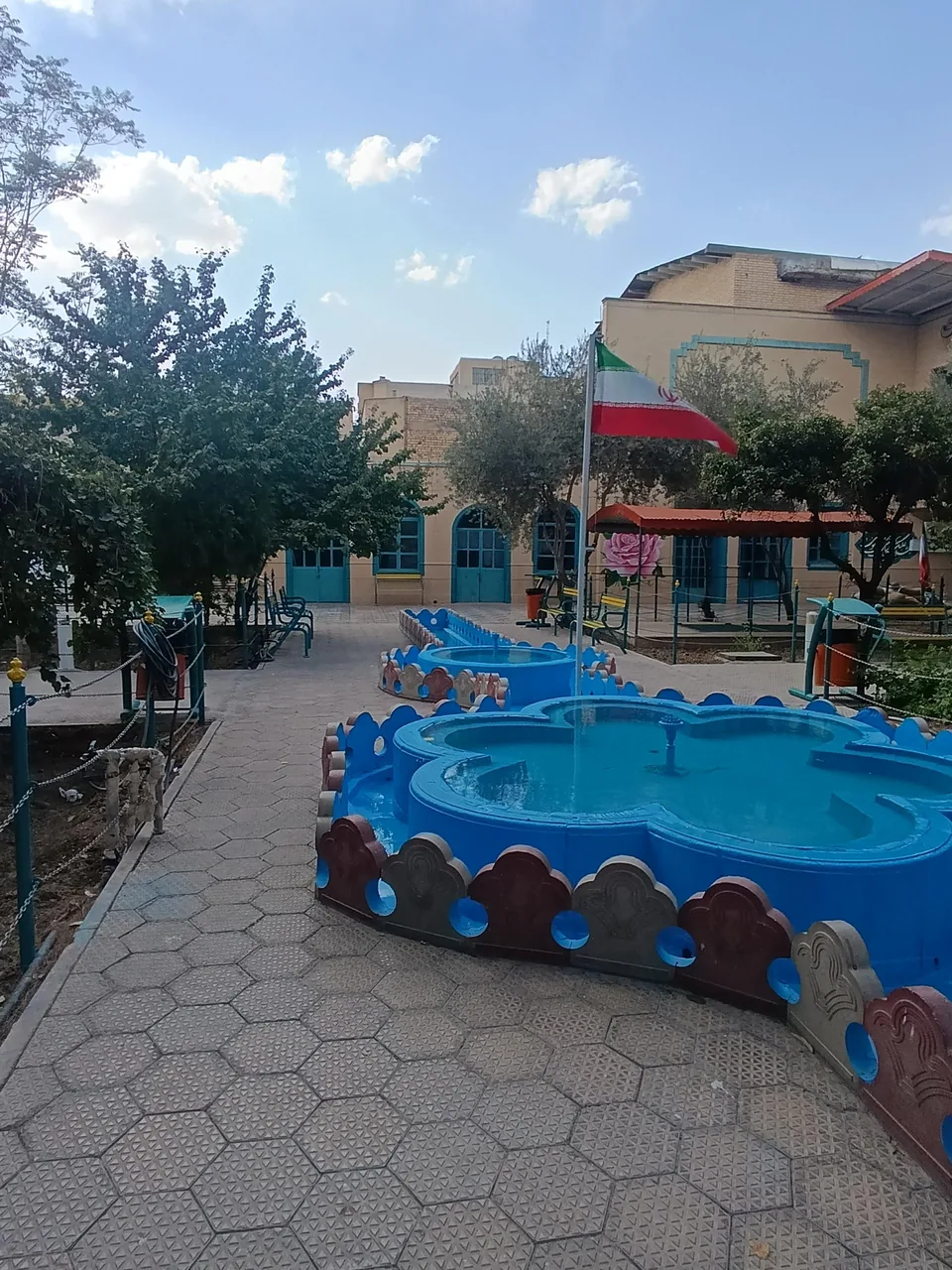 دبیرستان شهید اژه ای 2 دوره اول - تصویر 3