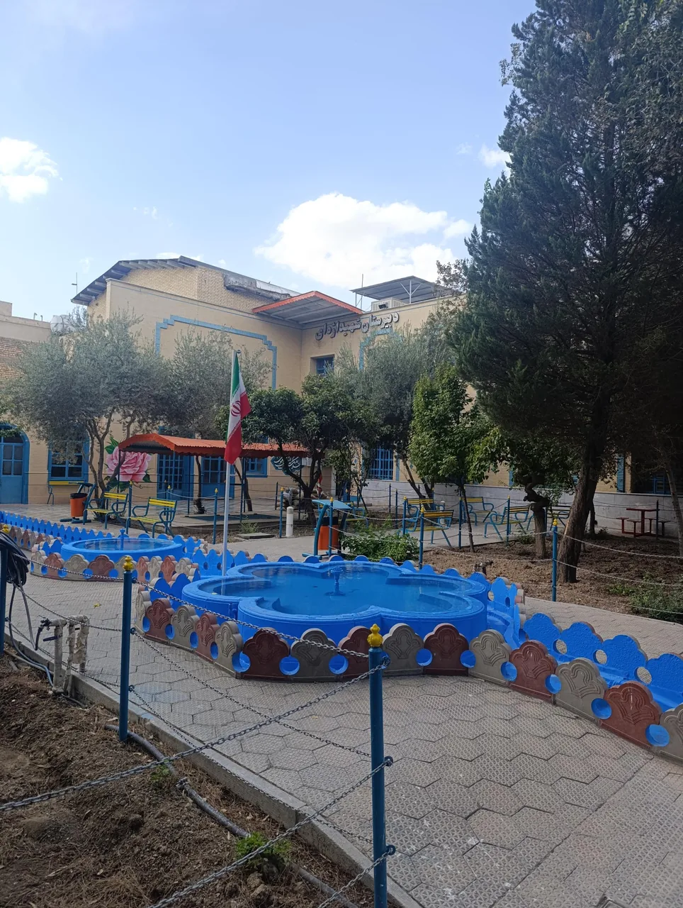 دبیرستان شهید اژه ای 2 دوره اول - تصویر 5