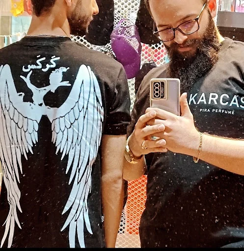 مجموعه عطر کرکسPira Perfume