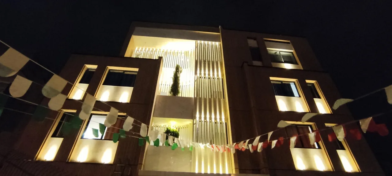 دبیرستان پسرانه دوره اول دوم غیر دولتی رواق - تصویر 4