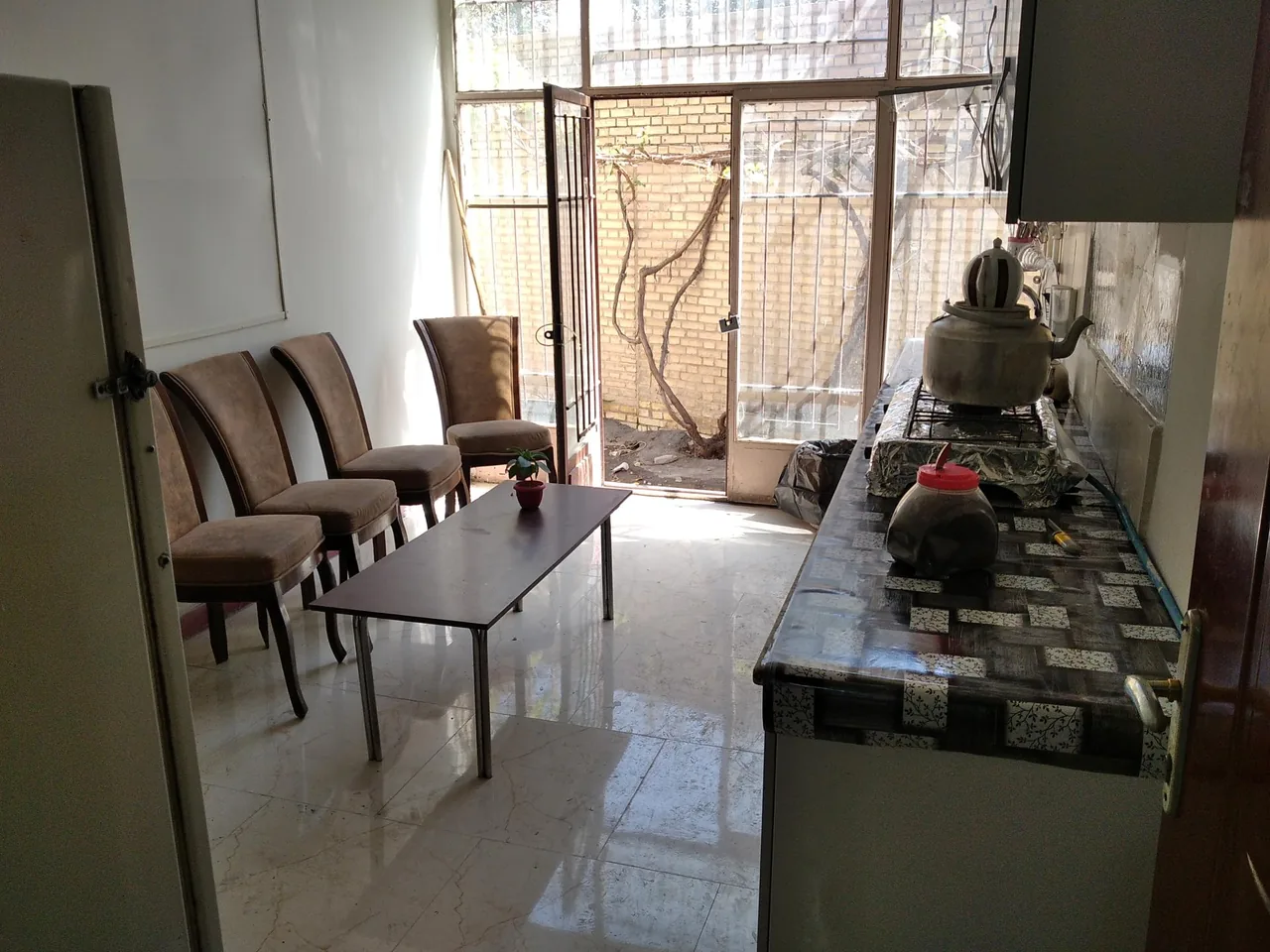 مدرسه پسرانه کاشانی و دخترانه استقلال - تصویر 3