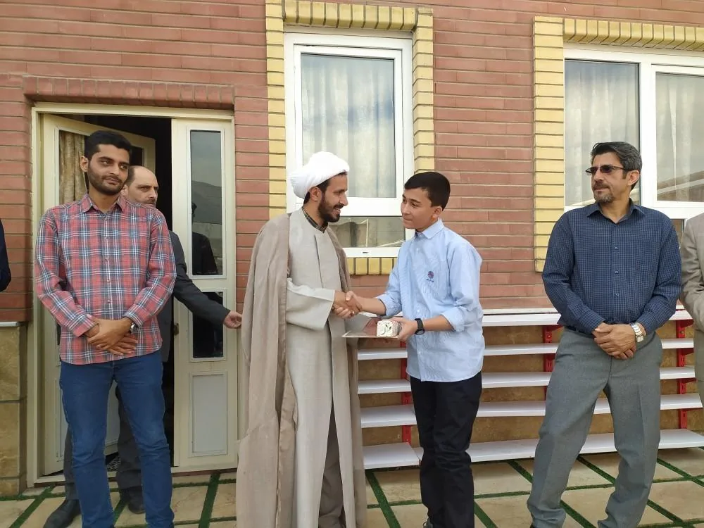 دبیرستان پسرانه متوسط اول مهر عظام - تصویر 5