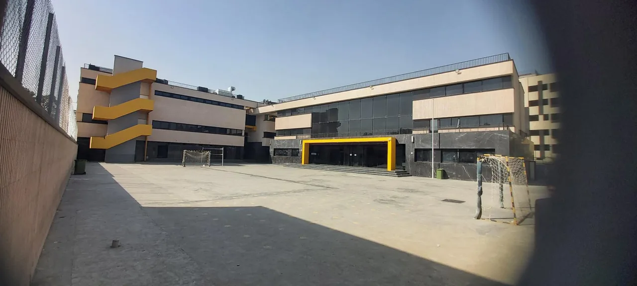 دبیرستان متوسطه اول حاج علی لباف - تصویر 3