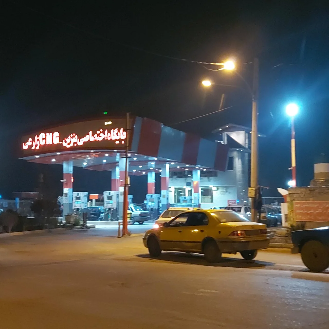 جایگاه بنزین و CNG برادران زارعی - تصویر 2