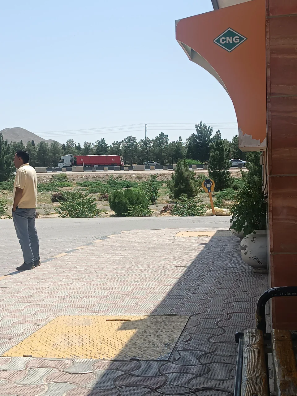 پمپ گاز سی ان جی کمربندی شرق اصفهان - تصویر 3