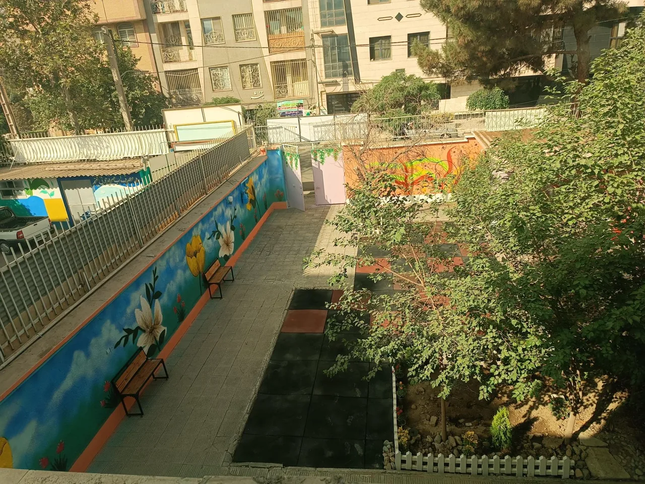 دبیرستان دخترانه غیر دولتی مهنورا متوسطه دوم - تصویر 4