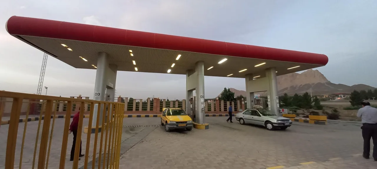 پمپ گاز کمربندی شرق - تصویر 2