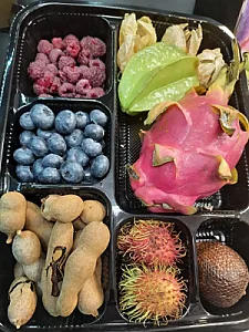 میوه استوایی اصفهان (پلاس فروت رستمیان)