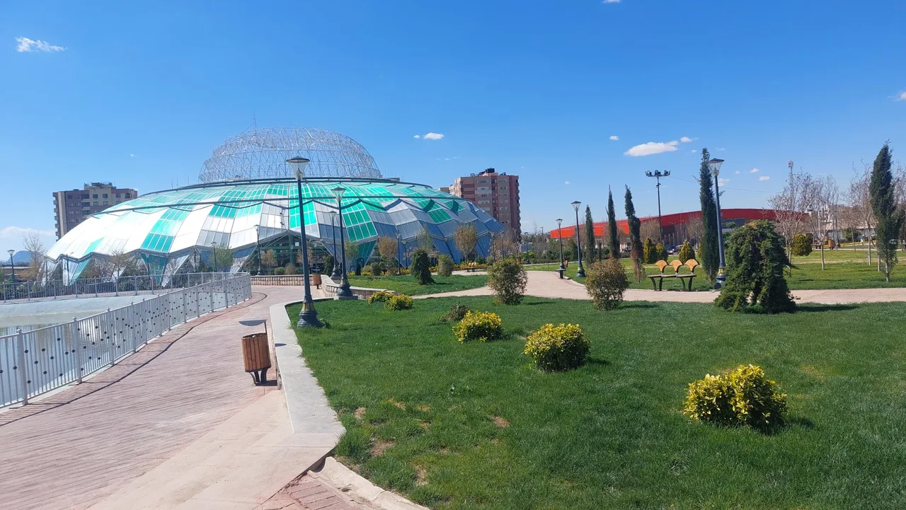 باغ ارغوان - تصویر 5