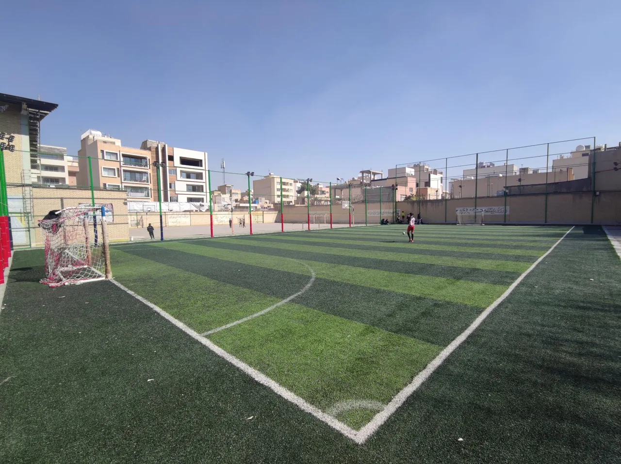 مجموعه ورزشی شهید بهشتی - تصویر 2