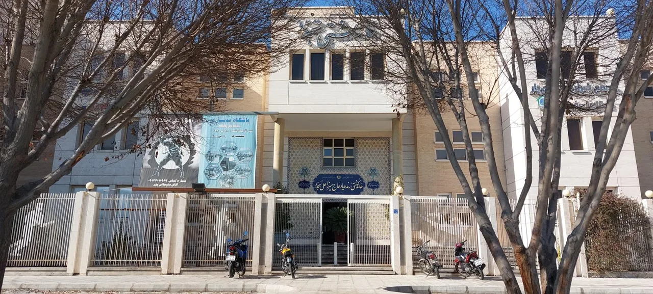 خانه کشتی تجدد - تصویر 4