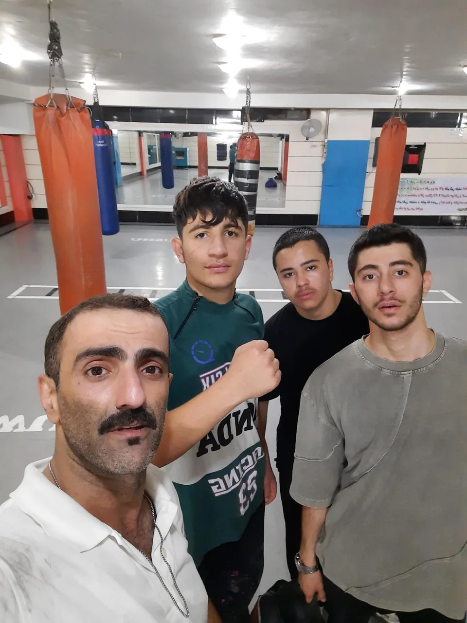 آموزش بوکس امیر رنجی - تصویر 3