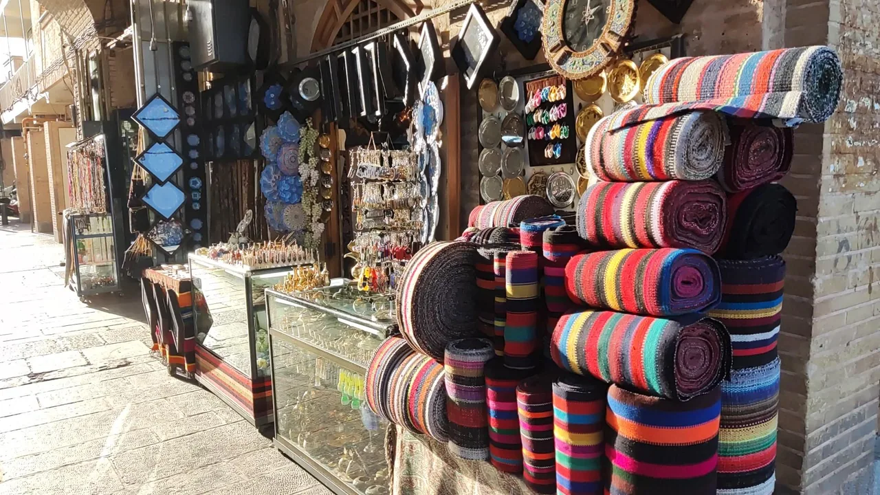 گالری صنایع دستی اسدی - تصویر 3