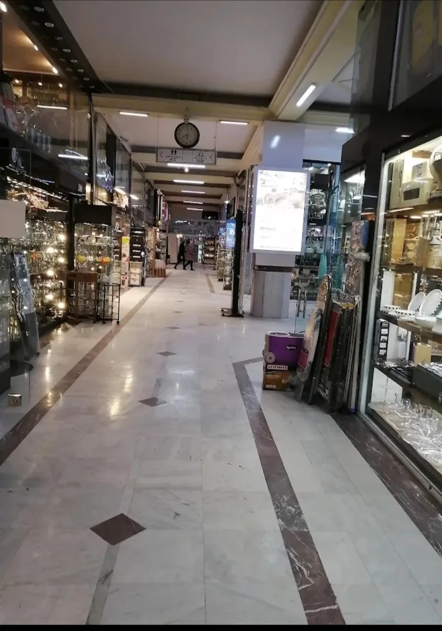 بازار گوهرشاد - تصویر 4