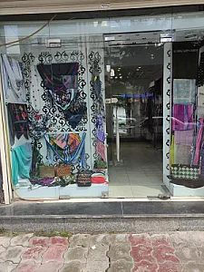 شال و روسری ورتا