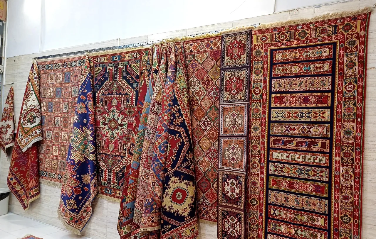 فروشگاه صنایع دستی طُرّه پارس