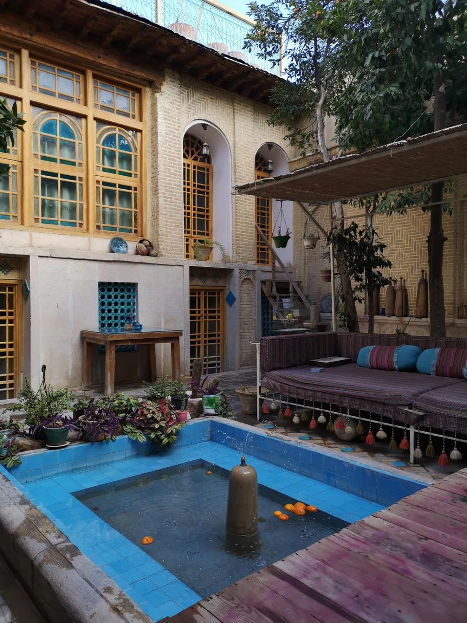 عمارت هفت رنگ - تصویر 2