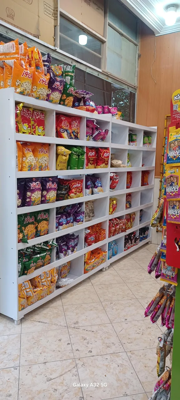 مارکت عمو حسن - تصویر 4