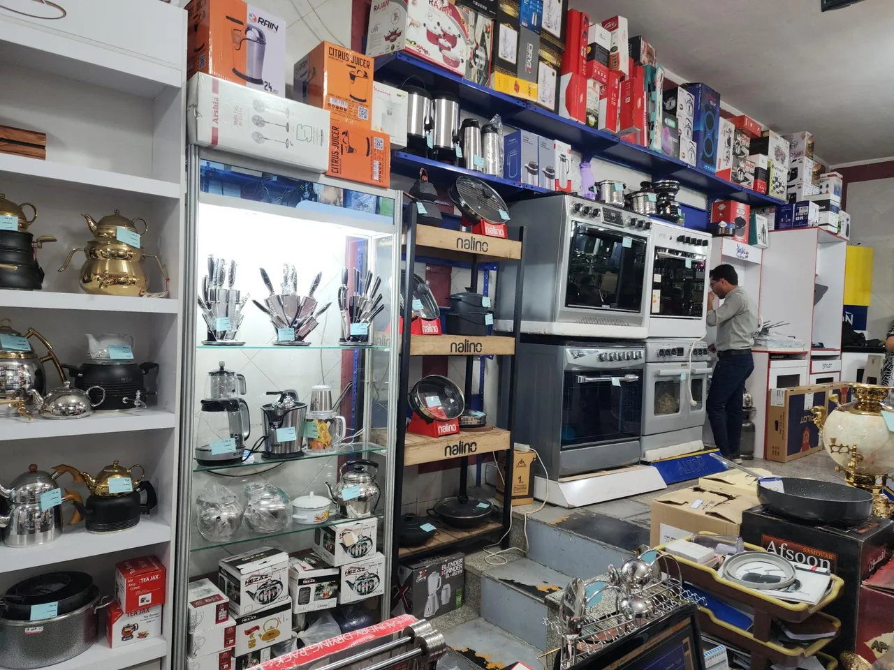 فروشگاه لوازم خانگی طاها - تصویر 4
