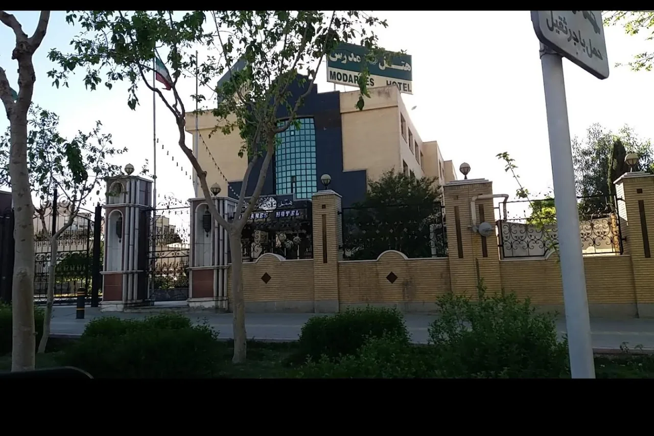هتل مدرس فراجا - تصویر 2
