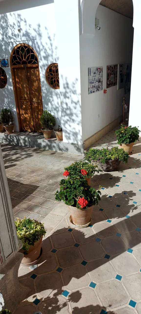 اقامتگاه سنتی هزار و یک شب چهارباغ