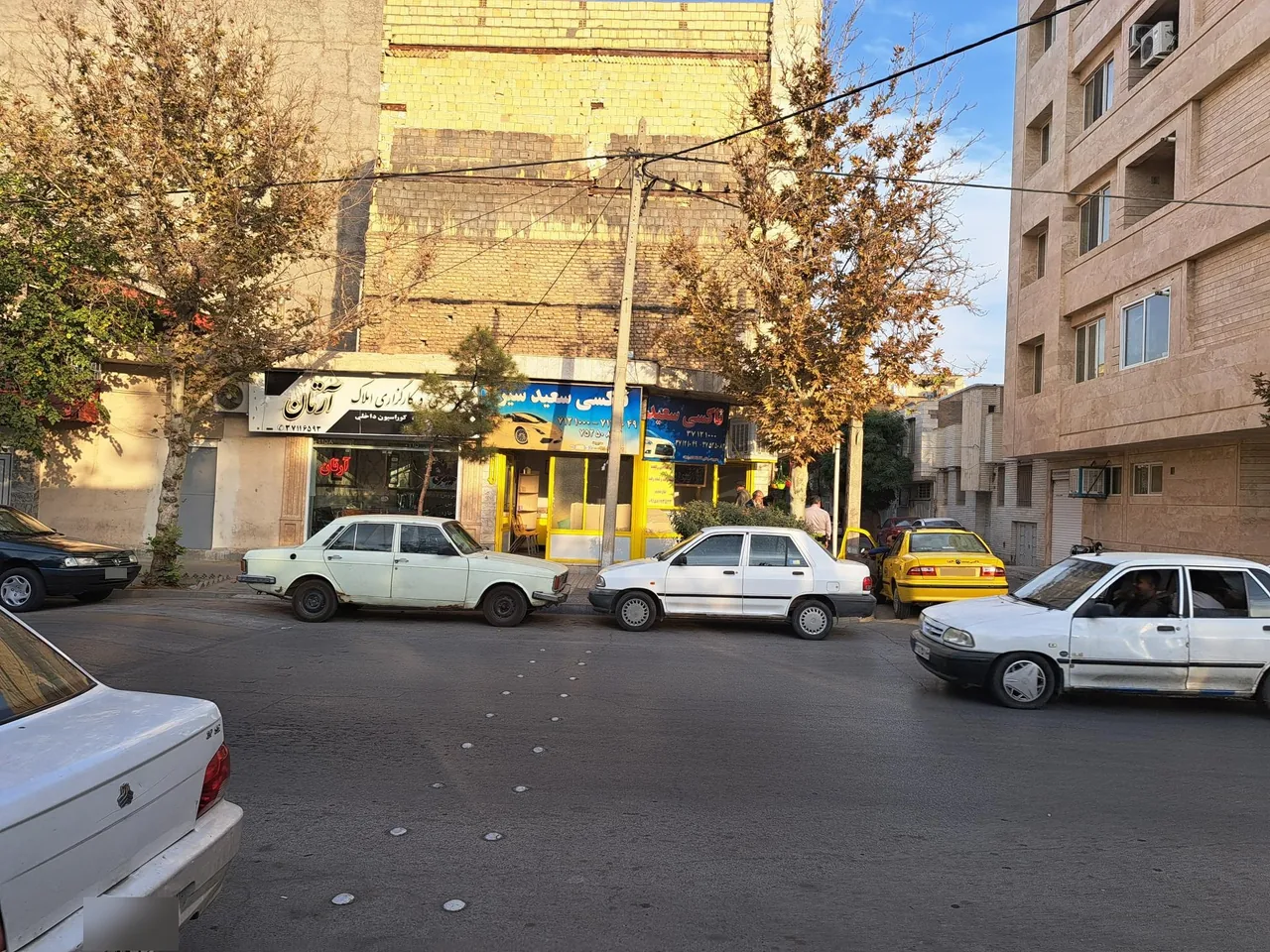 تاکسی سعید سیر