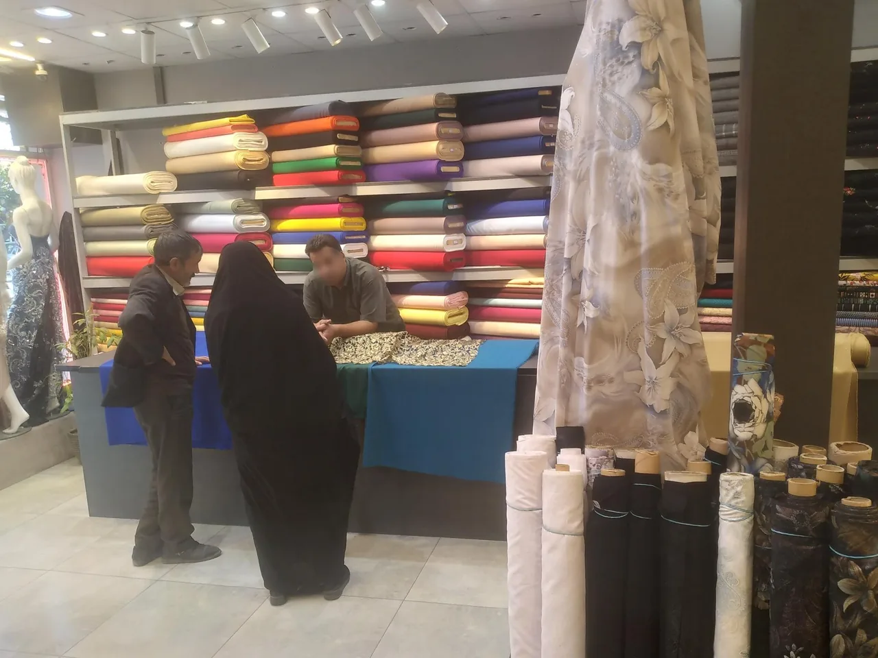 پارچه سرای وفا - تصویر 3